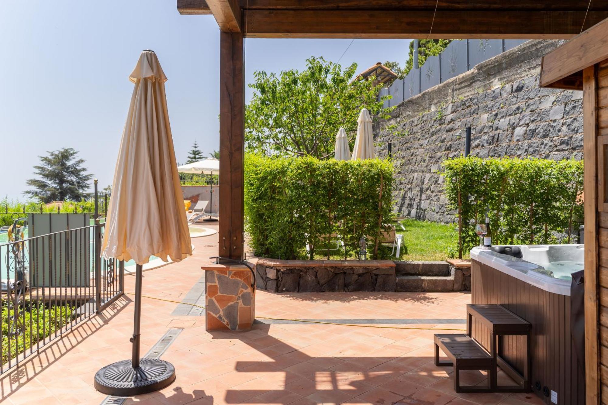 Etna Sunshine Rent Rooms Puntalazzo Екстер'єр фото