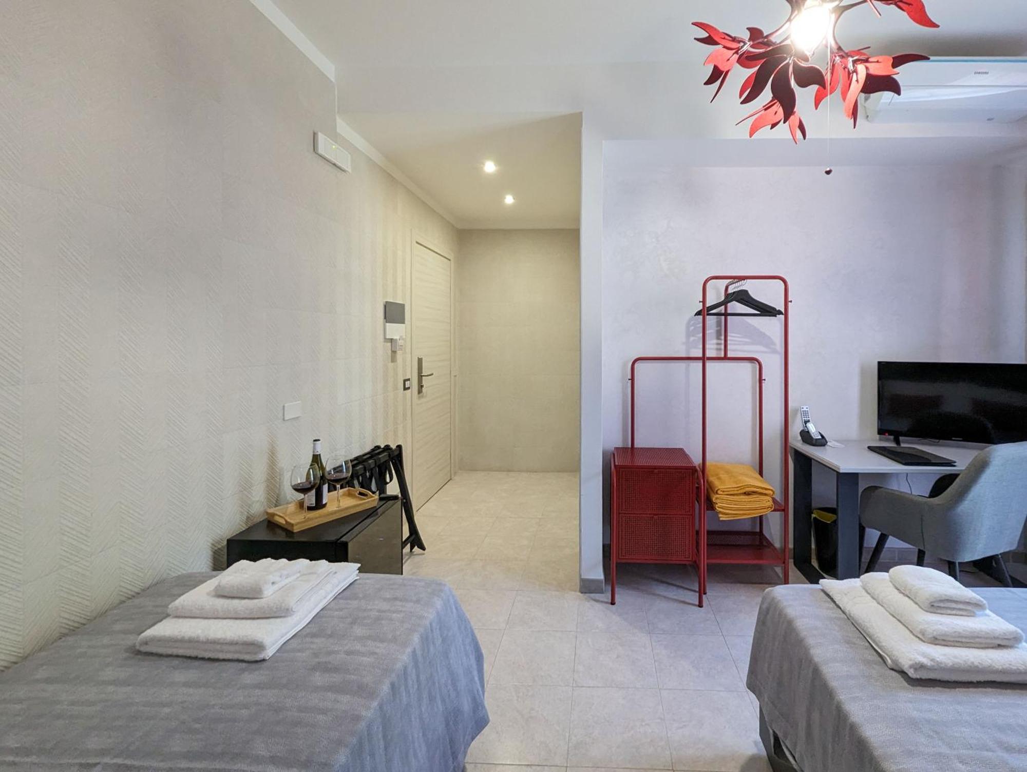 Etna Sunshine Rent Rooms Puntalazzo Екстер'єр фото